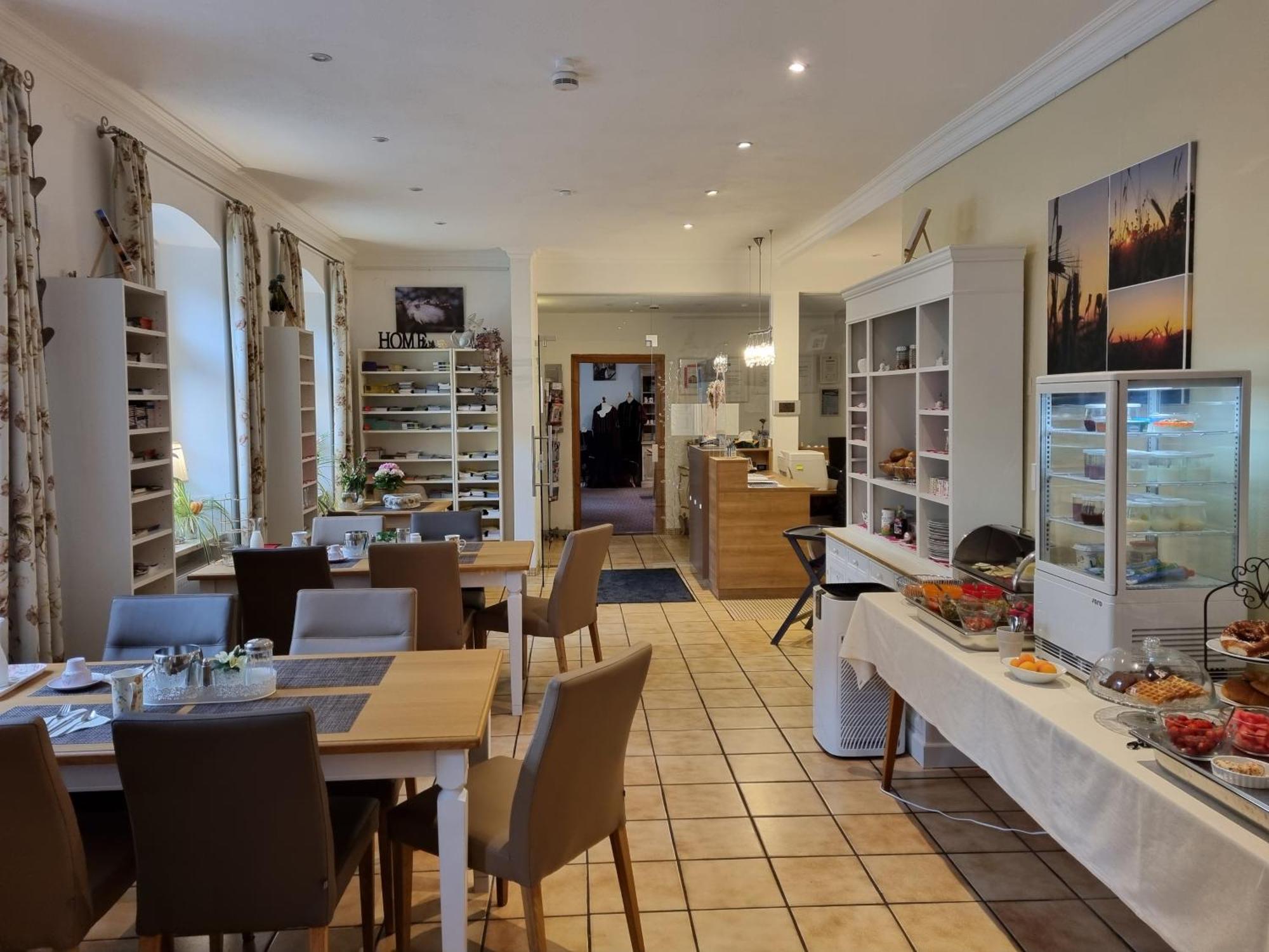 Boutiquehotel Goldene Rose - Self-Check-In Ротенбург-на-Таубере Экстерьер фото