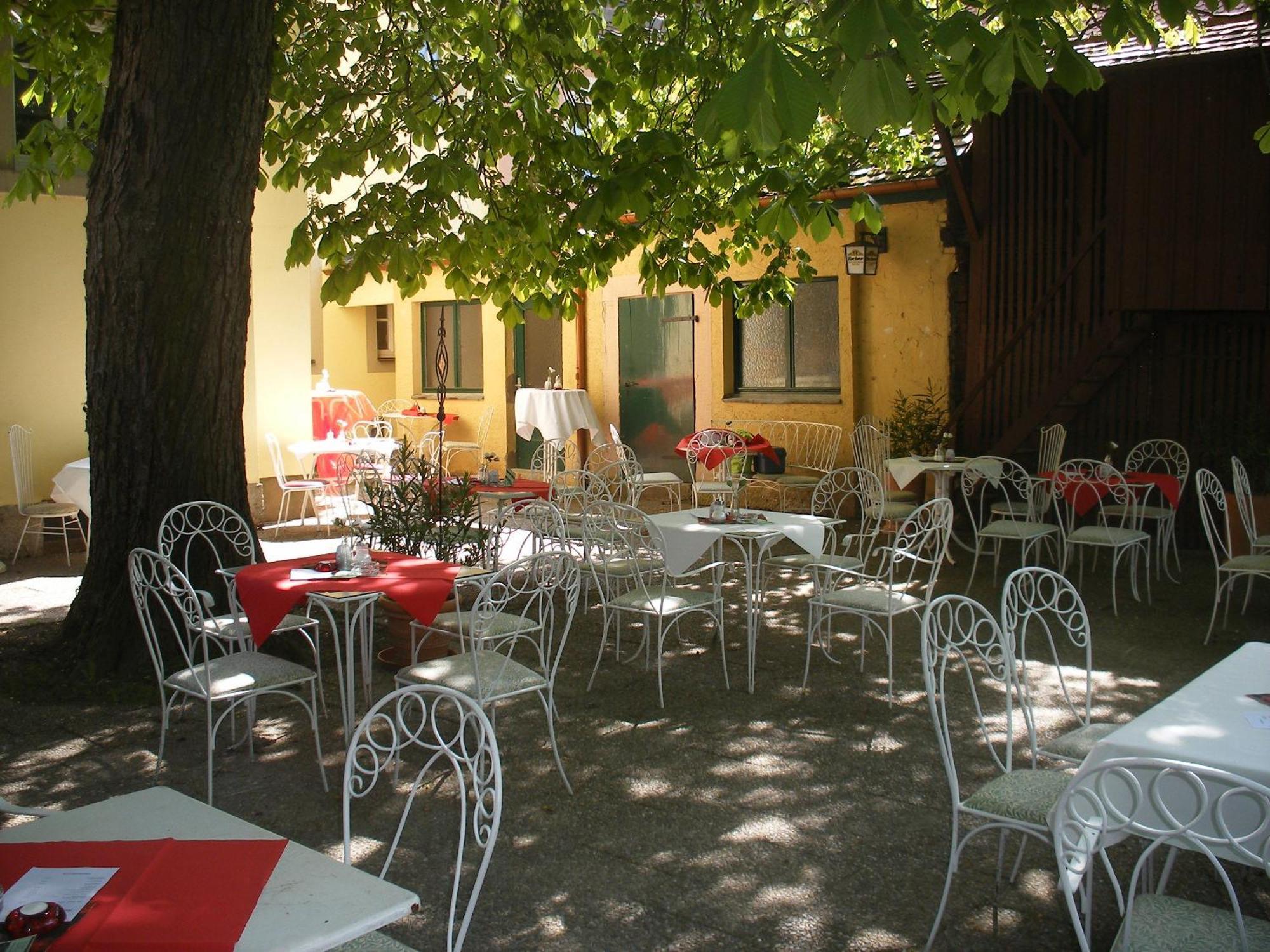 Boutiquehotel Goldene Rose - Self-Check-In Ротенбург-на-Таубере Экстерьер фото